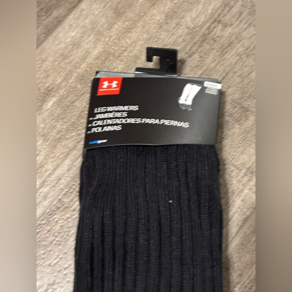Under Armour Black Leg Warmers - Picture 2 of 3